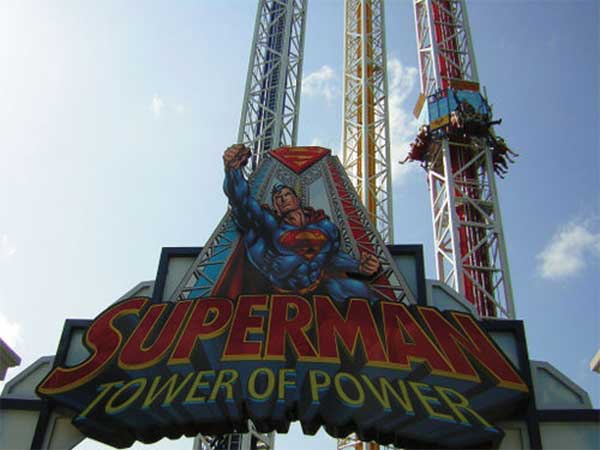 సిక్స్ ఫ్లాగ్స్ కెన్ టక్కీ