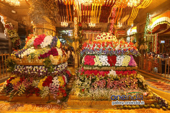 శ్రీ వెంకటేశ్వరుడు కొలువైన ప్రదేశం ఏడు కొండలకు ఆ పేరు ఎలా వచ్చిది..?