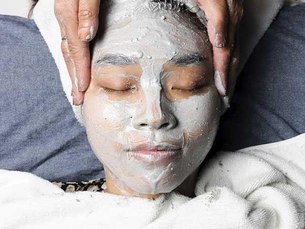 రంద్రాలు మూసుకుపోకుండా చేస్తుంది