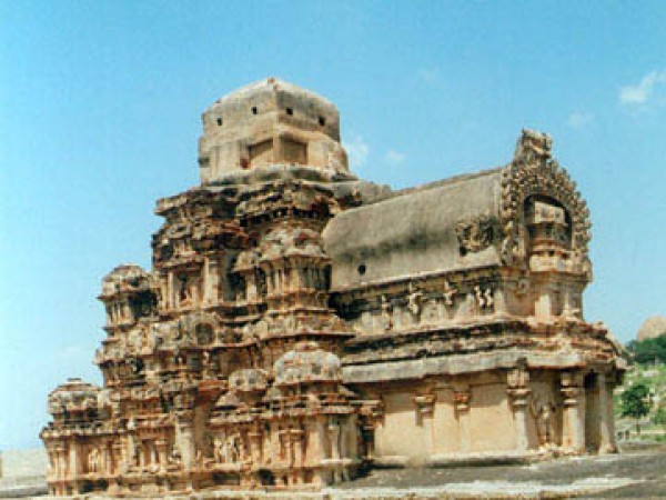 కిష్కింద హంపి 