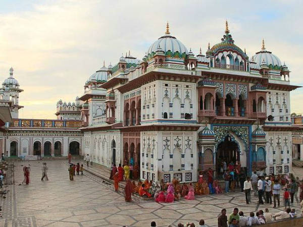 నేపాల్లో సీతమ్మ గుడి: 