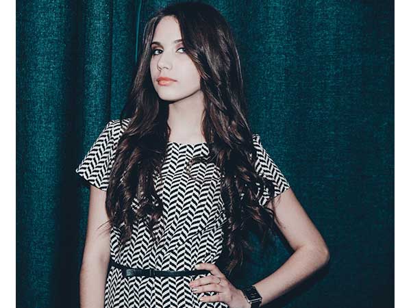 మహిళల అందాన్ని తెలిపే లాంగ్ హెయిర్ : 