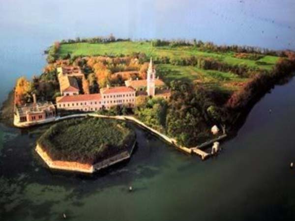 పోవ్ గిలా, ఇటలీ పోవ్ గిలా, ఇటలీ