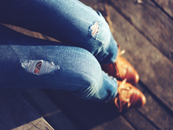 5 Ways To Prevent Your Jeans From Turning Old 5 Ways To Prevent Your Jeans From Turning Old