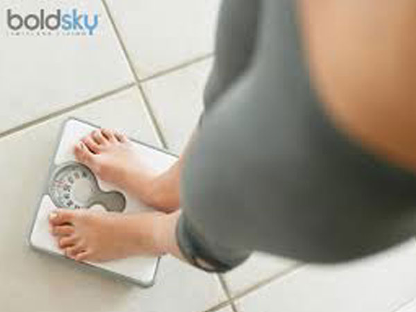 DIY: Cucumber, Lemon And Mint Leaves Drink For Weight Loss