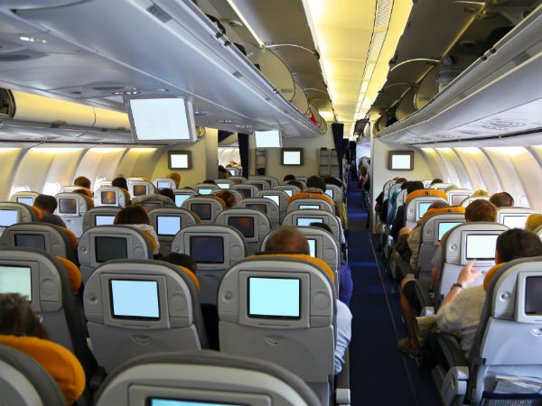 విమాన ప్రయాణాలు: