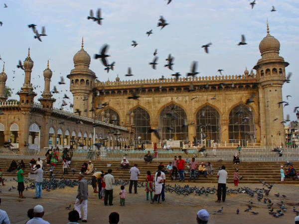 మక్కా మస్జిద్ హైదరాబాద్!