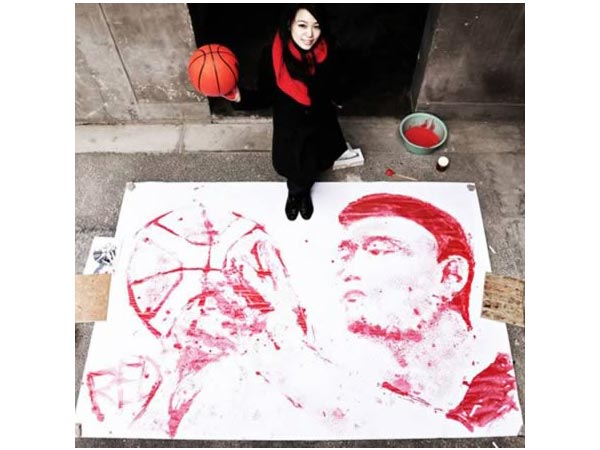 Crazy Painters Who Use Unique Painting Tools