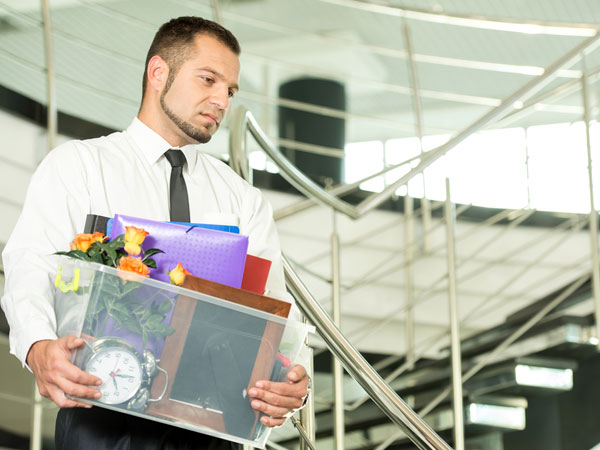 అండర్ ఎస్టిమేట్ 