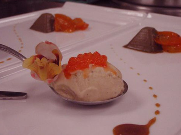 ప్యాక్ చేసిన యోగర్ట్