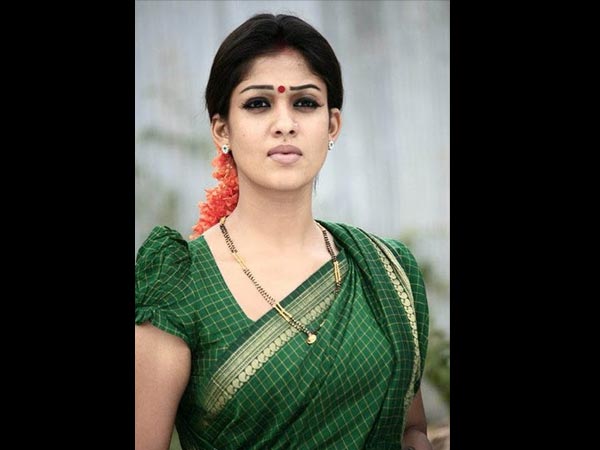 నయనతార క్యూట్ శారీ లుక్ 