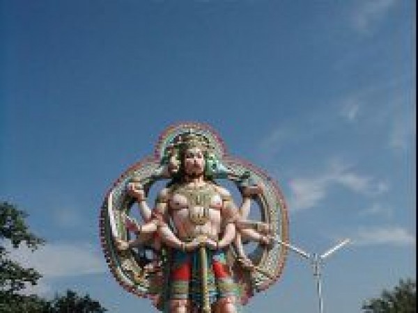 హనుమాన్ విగ్రహం