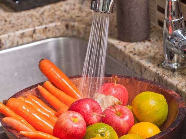 These Daily Products Harm The Thyroid Gland