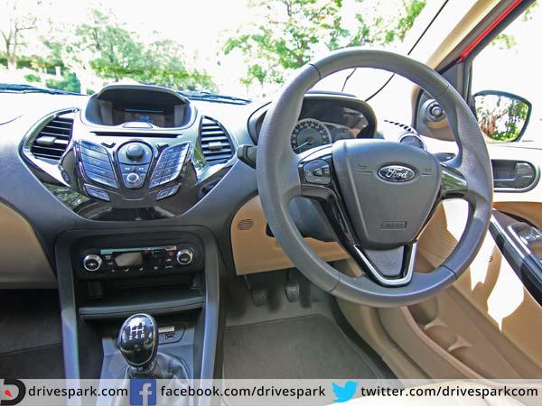 ఇండియాలో కుడివైపే, విదేశాల్లో ఎడమవైపే స్టీరింగ్ ఎందుకు?