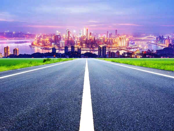 Why Are The Road Markings Yellow Or White In Pattern