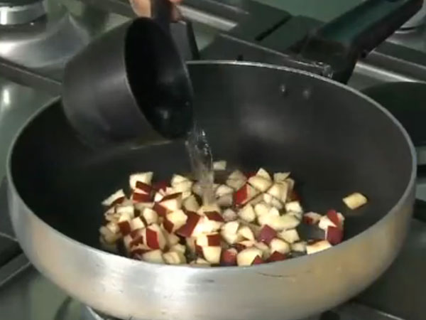 Dates And Apple Kheer Recipe For Durga Puja