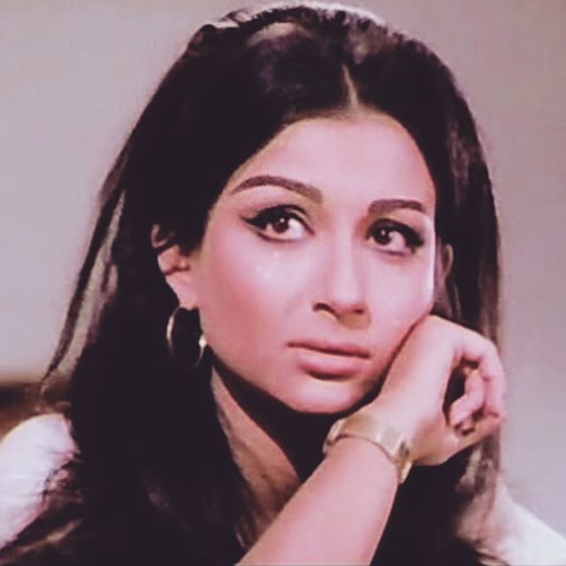 షర్మిలా ఠాగూర్