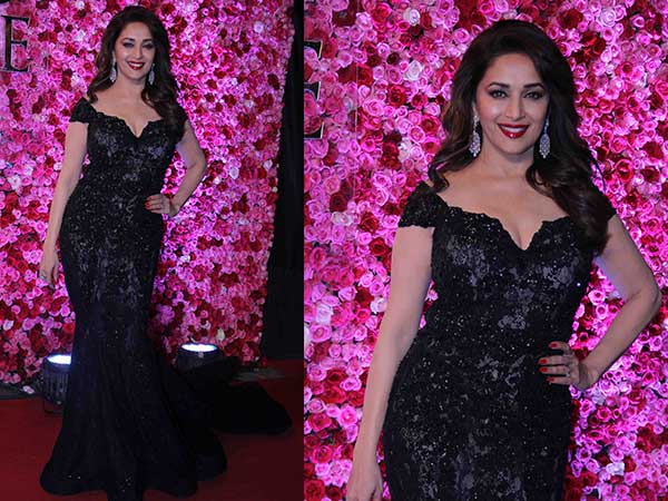 లక్స్ గోల్డెన్ రోజ్ అవార్డ్స్ బాలీవుడ్ అస్సరసల సెక్సీలుక్స్ ..!! 