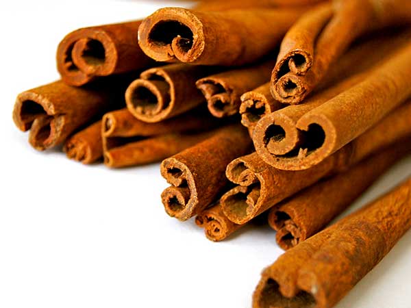 దాల్చిన చెక్క: 