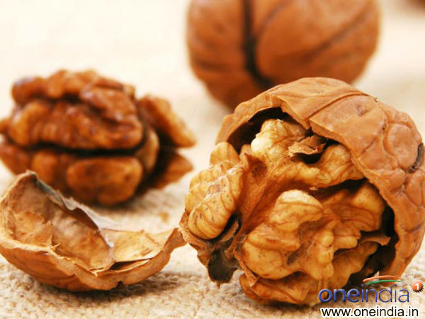 1. నట్స్ : 