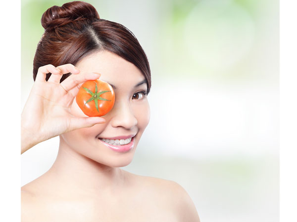 చర్మరంధ్రాలు కుచించుకుపోయేలా చేస్తుంది: