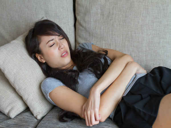 రుతుచక్రాన్ని రెగ్యులేట్ చేస్తుంది: 