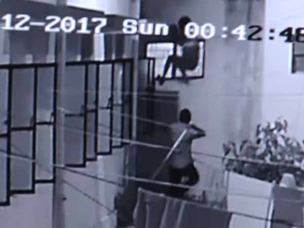 క్యూరిటీ కెమెరాల్లో రికార్డయిన ఈ వీడియో