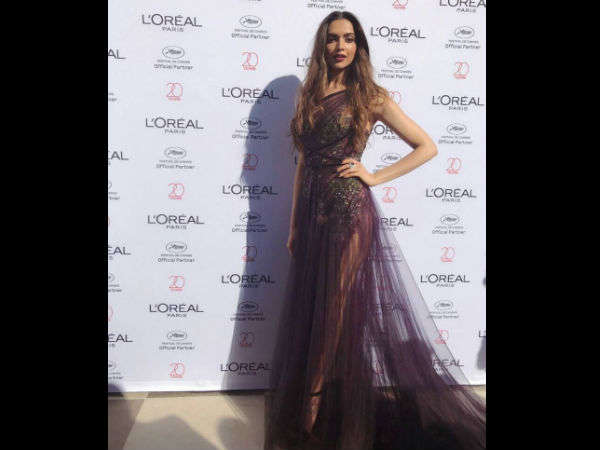 Don't Miss! Deepika’s Festival de Cannes Red Carpet Look