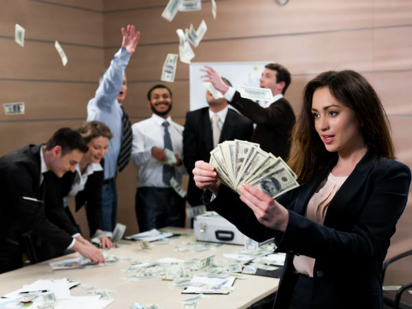 నీ జీతం ఎంత?