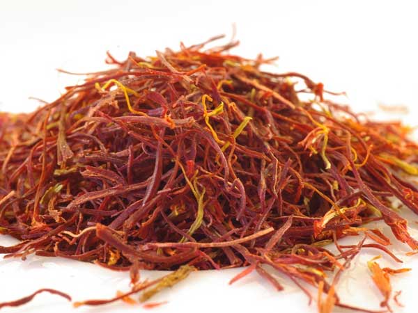 11. కుంకుమపువ్వు, పాలు: