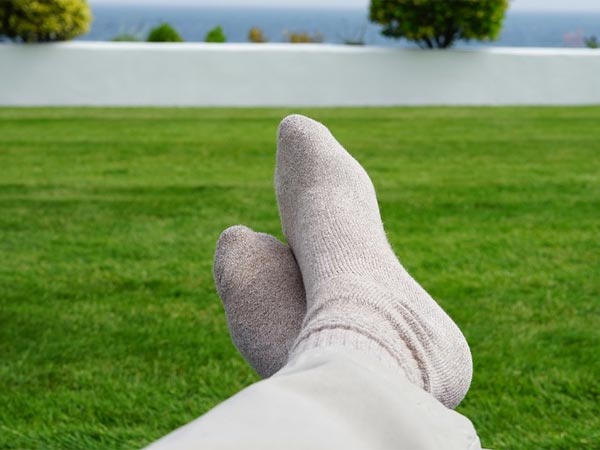 12.కొత్త ఫూట్ కేర్ ప్రొడక్ట్స్ ను కొనాలి: 