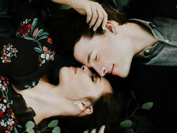 అన్నింట్లో సాదాతనం