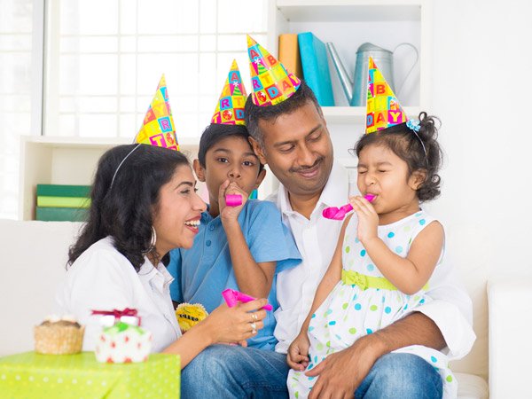 పిల్లల మధ్య కనీసం 18 నెలల తేడా ఉండాలి