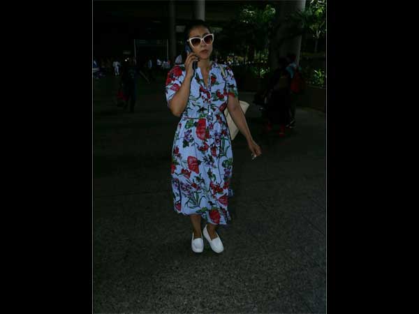 kajol at airport