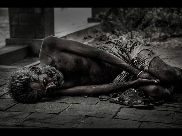 ఆమె అసలు పాకిస్థాన్ దేశస్థురాలు కాదు :