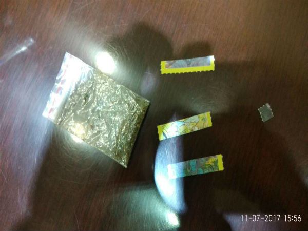 ఆ పిల్లకు సహాయం చేయాలనీ ఫోటోగ్రాఫర్ అనుకున్నాడు...