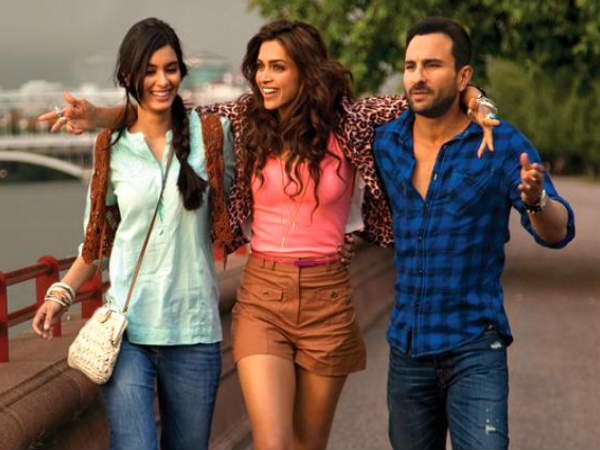 3) వారికిష్టమైన ప్రదేశాలలో వారిని కలవడం :