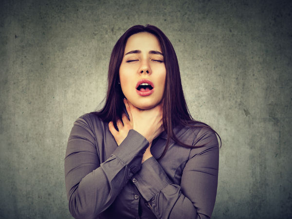 #3 శ్వాస తీసుకోవడం తీవ్రంగా తగ్గిపోతుంది 