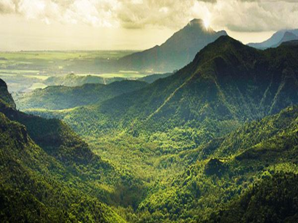 బ్లాక్ రివర్ గోర్గేస్ నేషనల్ పార్క్ బ్లాక్ రివర్ గోర్గేస్ నేషనల్ పార్క్