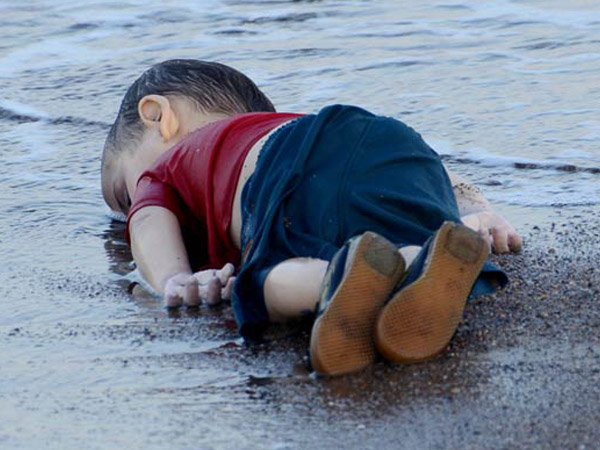 5. సిరియన్ బాలుడు అయ్‌లాన్-2015