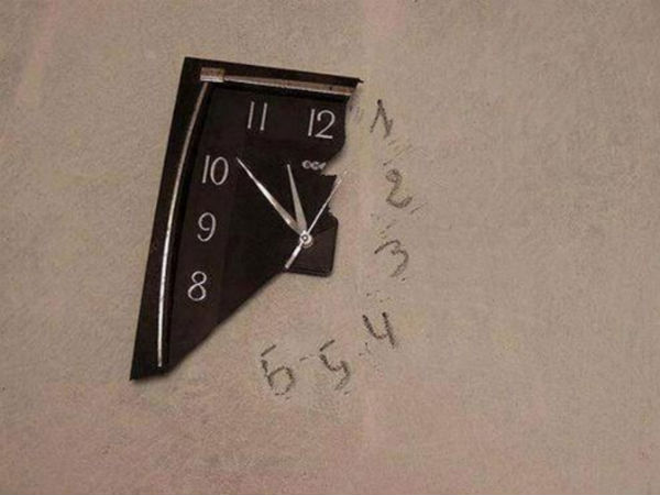 19. టైం బాలేనప్పుడు తప్పదు మరి