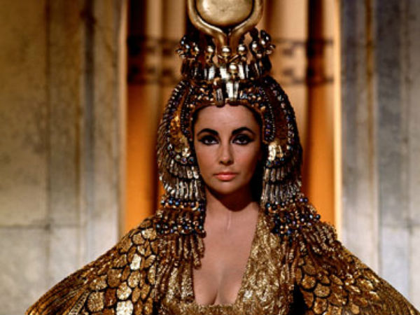 5. అందరూ అందంగా తయారయ్యే వారు