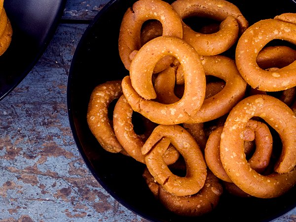 4. జంతికలు: 4. జంతికలు: