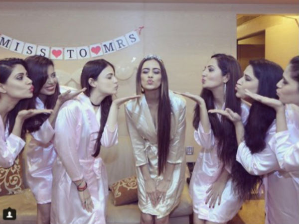 1. సింగిల్‌గా ఉన్న ఆనంద‌పు వేడుక‌