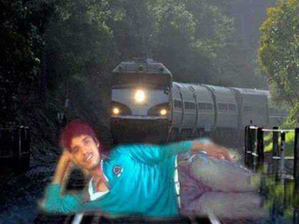 6. ఈ వ్య‌క్తి రైలు వ‌స్తుండ‌గా ఫొజిస్తున్నట్టుగా 