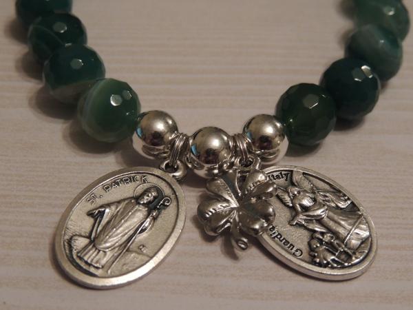 లక్కీ ఛార్మ్ లక్కీ ఛార్మ్