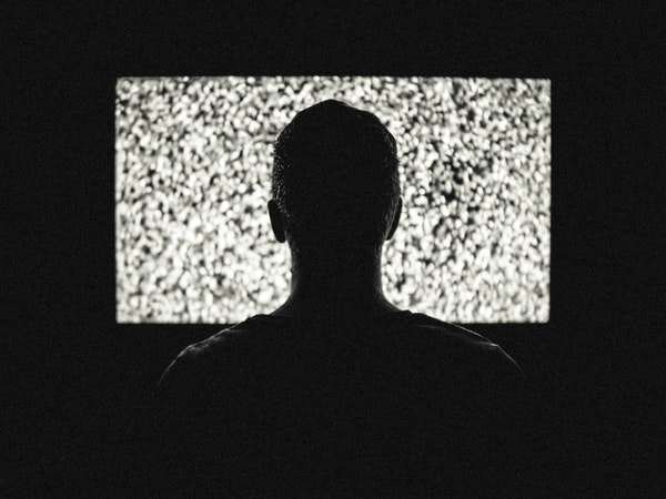 # 20. తినేటప్పుడు ఈ పనులొద్దు