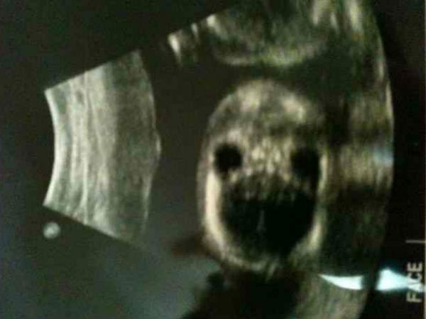 చిత్రం #8 గమ్మత్తైన బిడ్డ బొమ్మ!