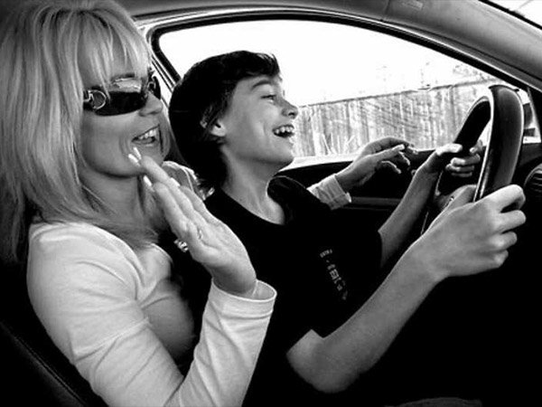 ఆనంద సమయాలు ఆనంద సమయాలు