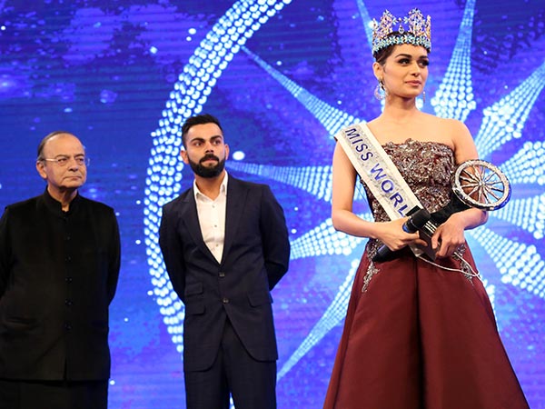 manushi chillar at indian of the year awards